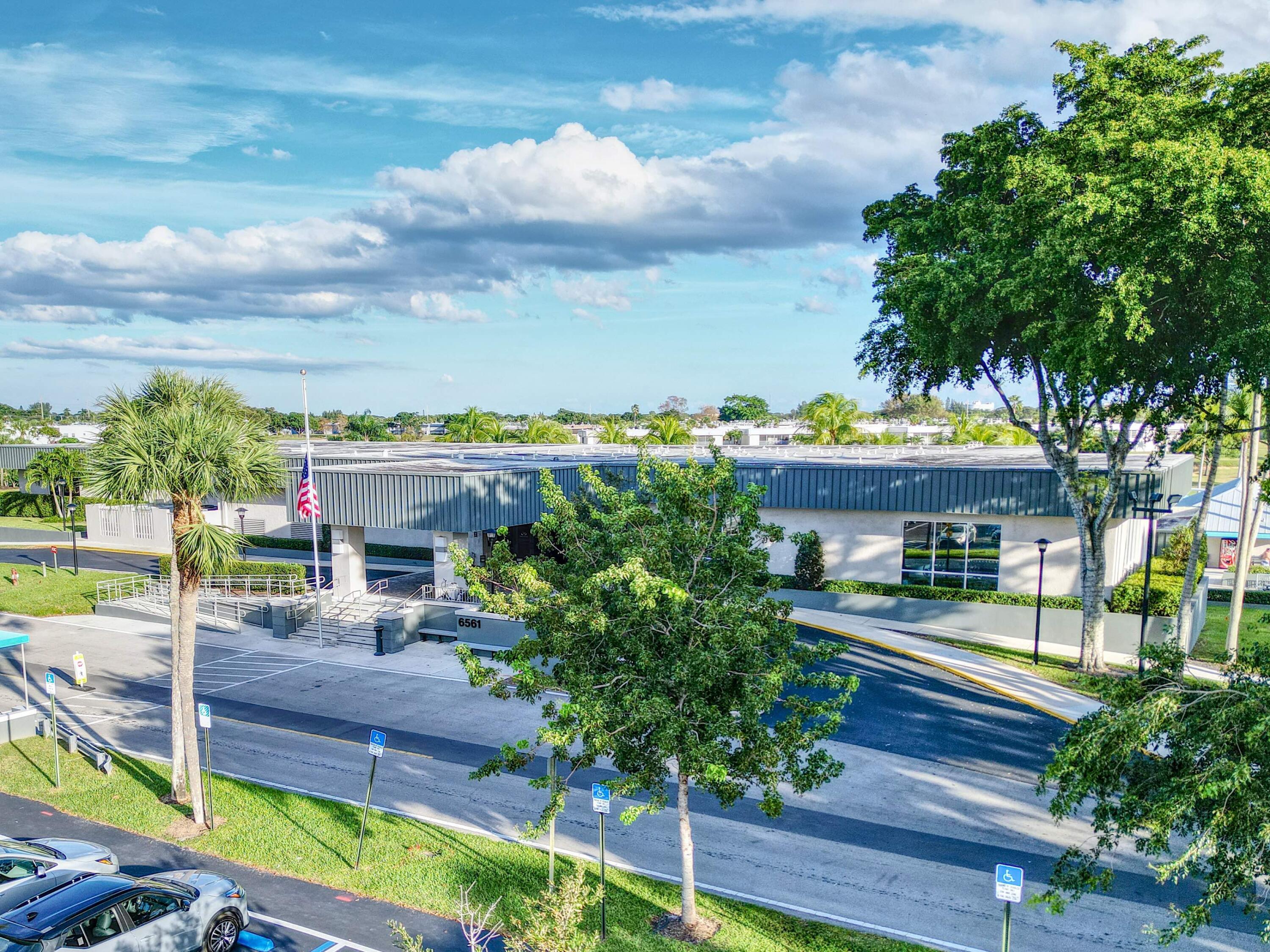 30 Flanders A Delray Beach, FL 33484 - Photo 22 of 38 Clubhouse Front