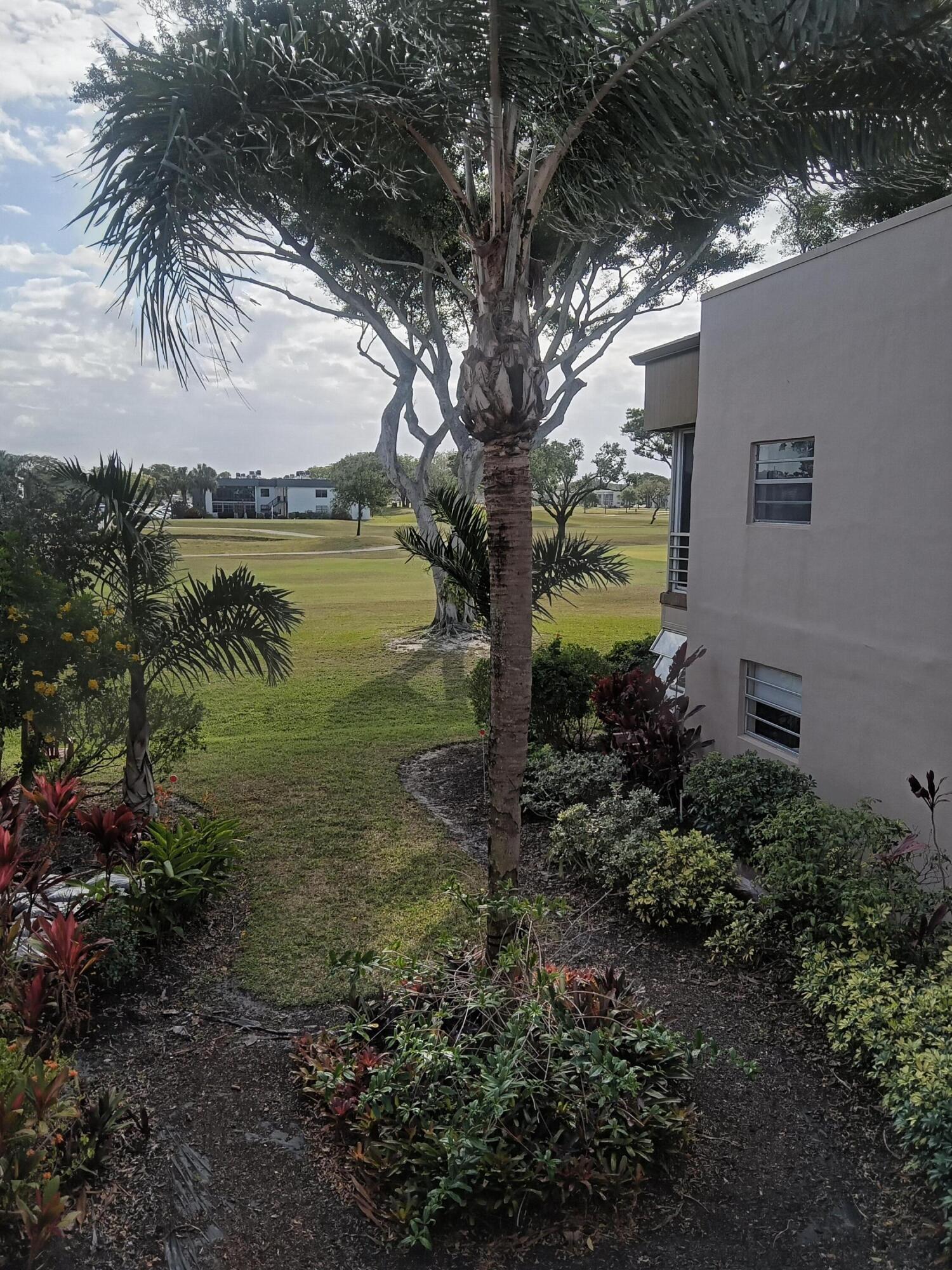 30 Flanders A Delray Beach, FL 33484 - Photo 35 of 38 IMG_20250328_094317