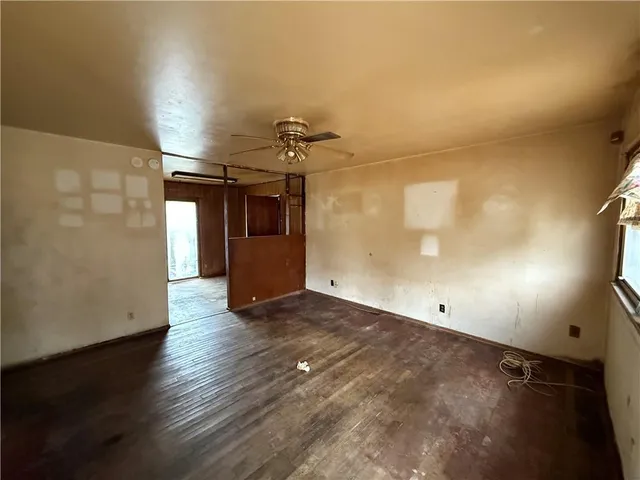 $119,000 | 8618 Corrington Avenue, Kansas City, MO 64138