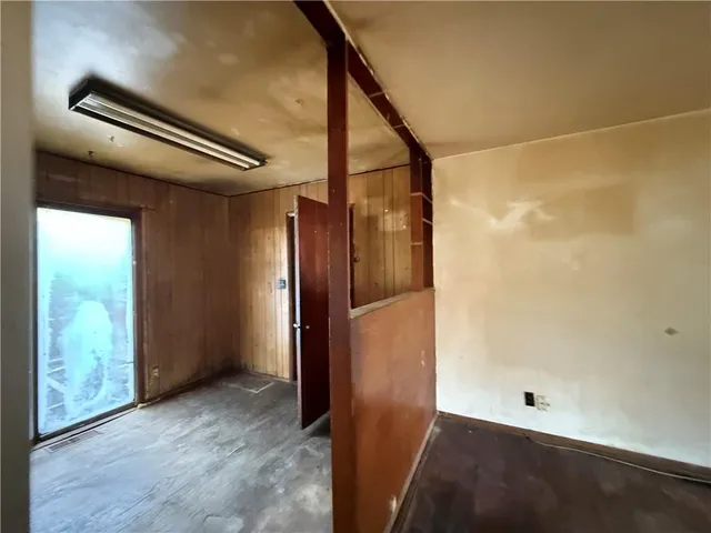 $119,000 | 8618 Corrington Avenue, Kansas City, MO 64138