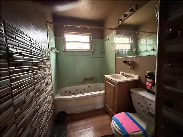 $119,000 | 8618 Corrington Avenue, Kansas City, MO 64138