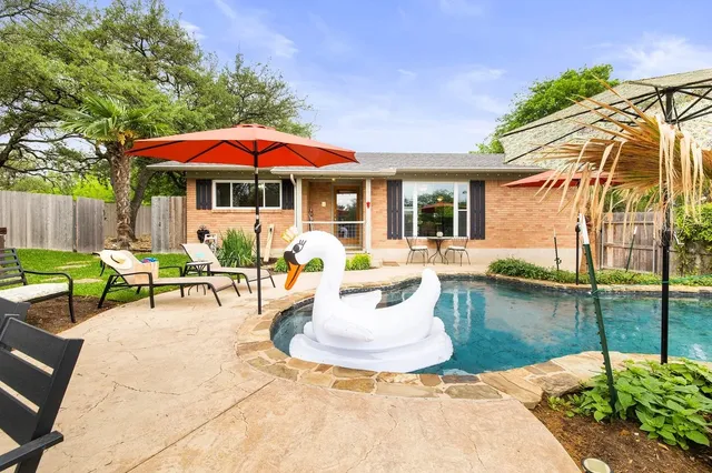 $699,000 | 11400 Hornsby Street, Austin, TX 78753