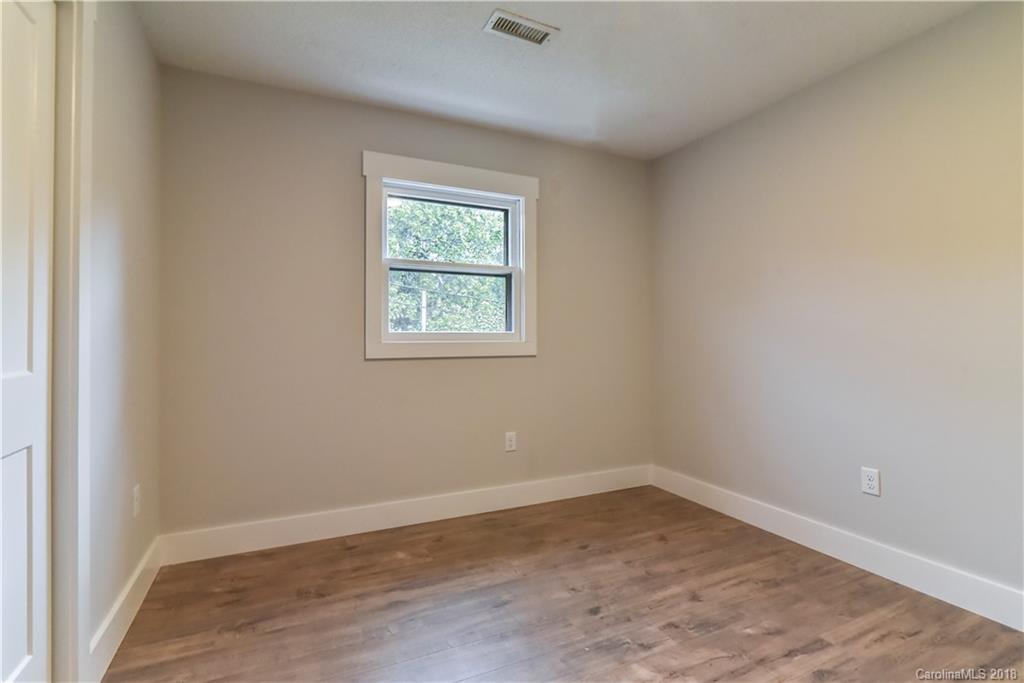 33 Ridgelawn Road Asheville, NC 28806 - Photo 14 of 27 Gallery Image 14