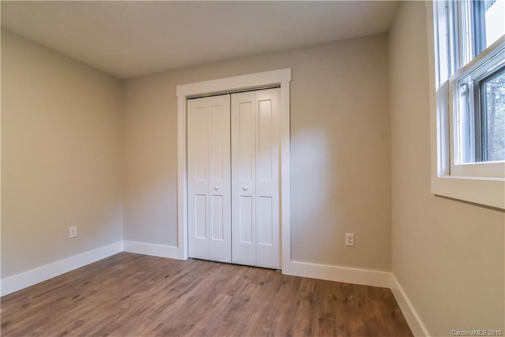 33 Ridgelawn Road Asheville, NC 28806 - Photo 15 of 27 Gallery Image 15