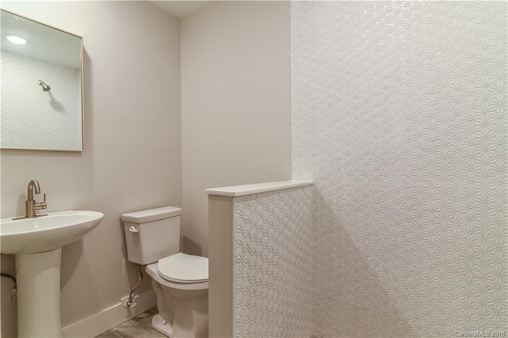 33 Ridgelawn Road Asheville, NC 28806 - Photo 19 of 27 Gallery Image 19