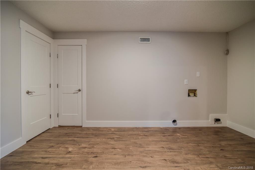 33 Ridgelawn Road Asheville, NC 28806 - Photo 23 of 27 Gallery Image 23