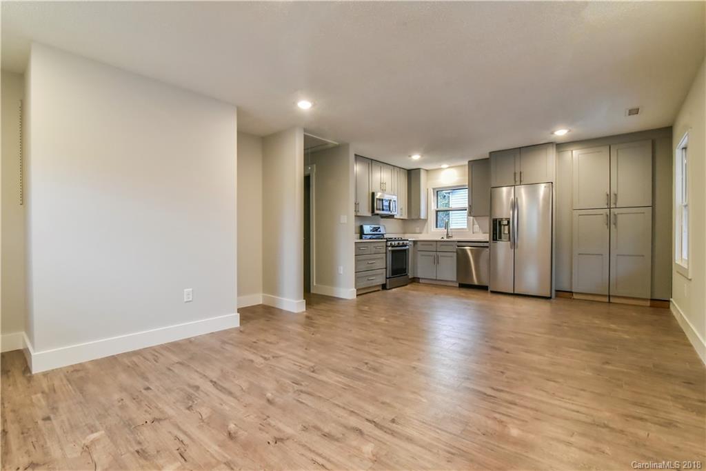 33 Ridgelawn Road Asheville, NC 28806 - Photo 4 of 27 Gallery Image 4