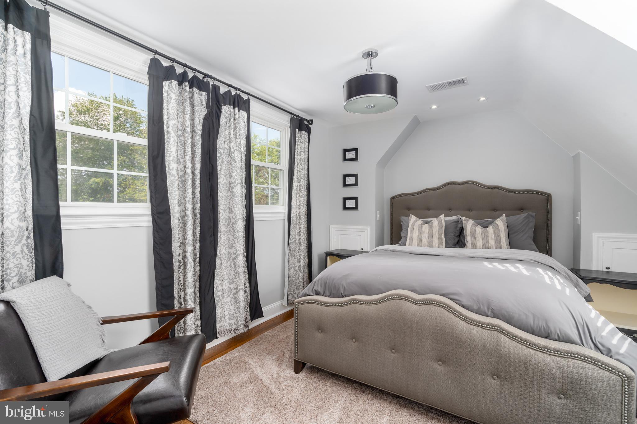 10421 Naglee Road Silver Spring, MD 20903 - Photo 23 of 50 Owner's Suite