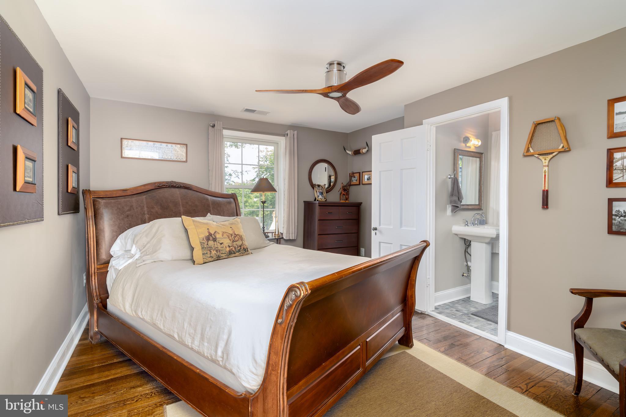 10421 Naglee Road Silver Spring, MD 20903 - Photo 25 of 50 Guest Bedroom