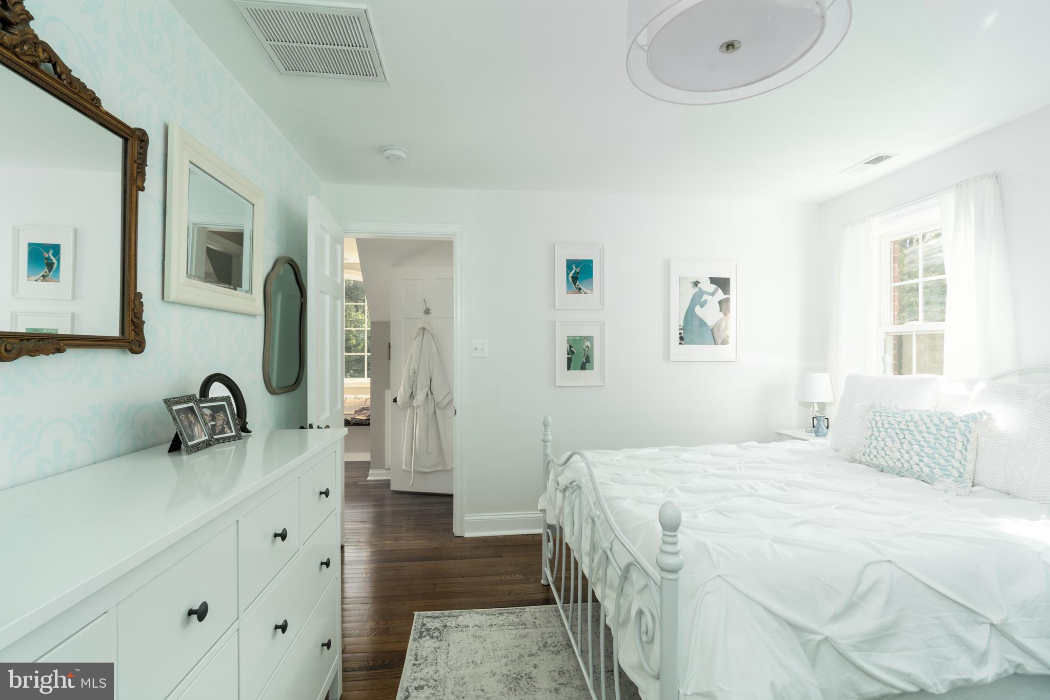 10421 Naglee Road Silver Spring, MD 20903 - Photo 28 of 50 Guest Bedroom