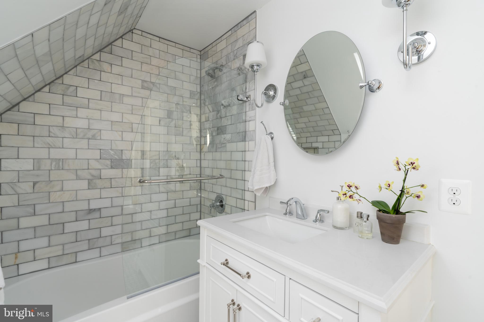 10421 Naglee Road Silver Spring, MD 20903 - Photo 30 of 50 Custom Bathroom