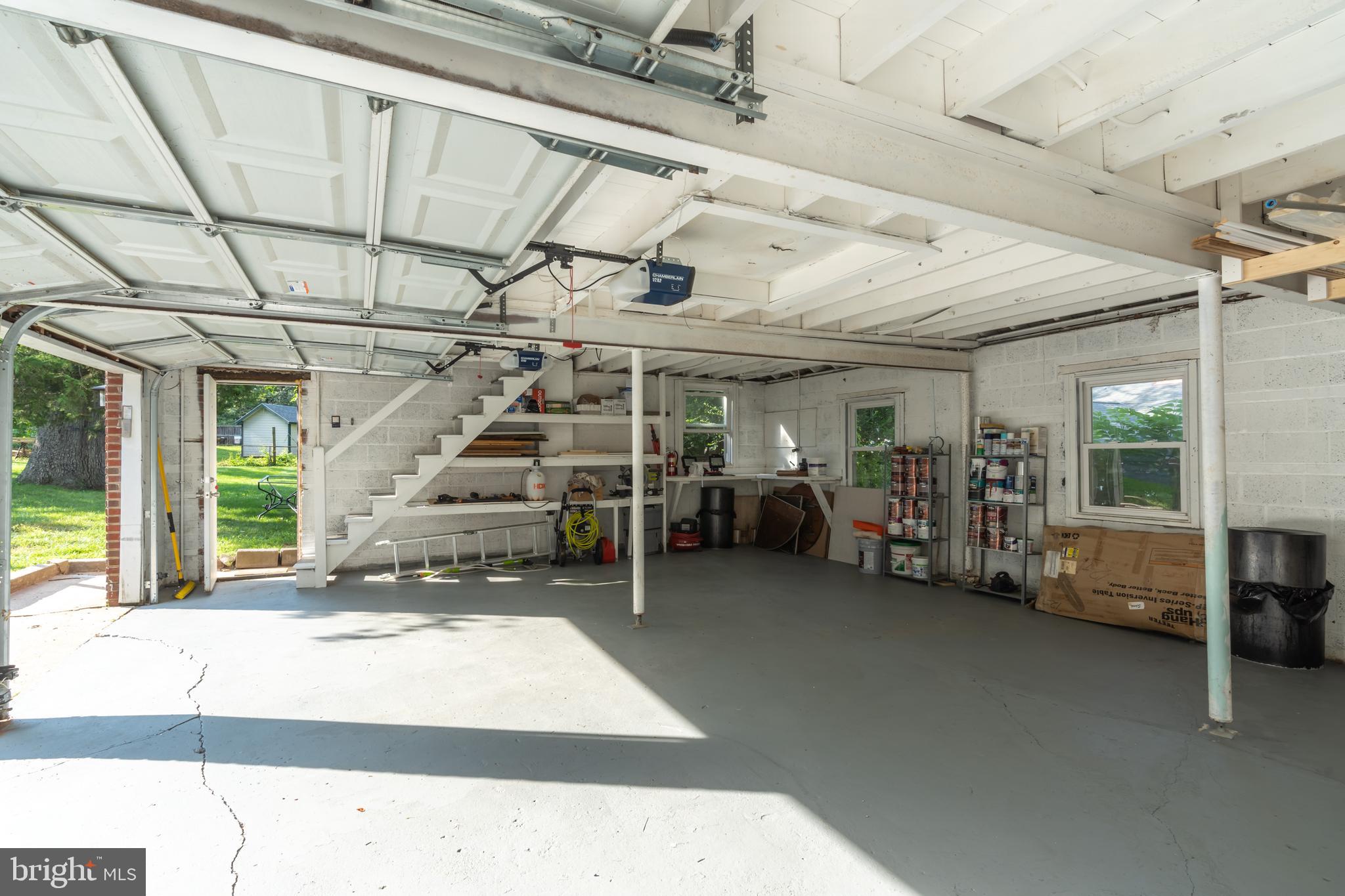 10421 Naglee Road Silver Spring, MD 20903 - Photo 44 of 50 AMPLE Storage
