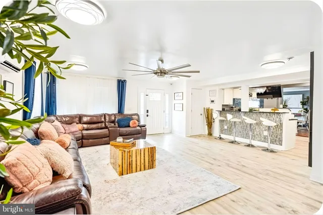 $5,000 | 79 Gridiron Road, Levittown, PA 19057