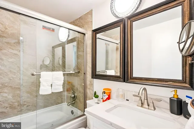 $5,000 | 79 Gridiron Road, Levittown, PA 19057