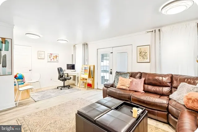 $5,000 | 79 Gridiron Road, Levittown, PA 19057