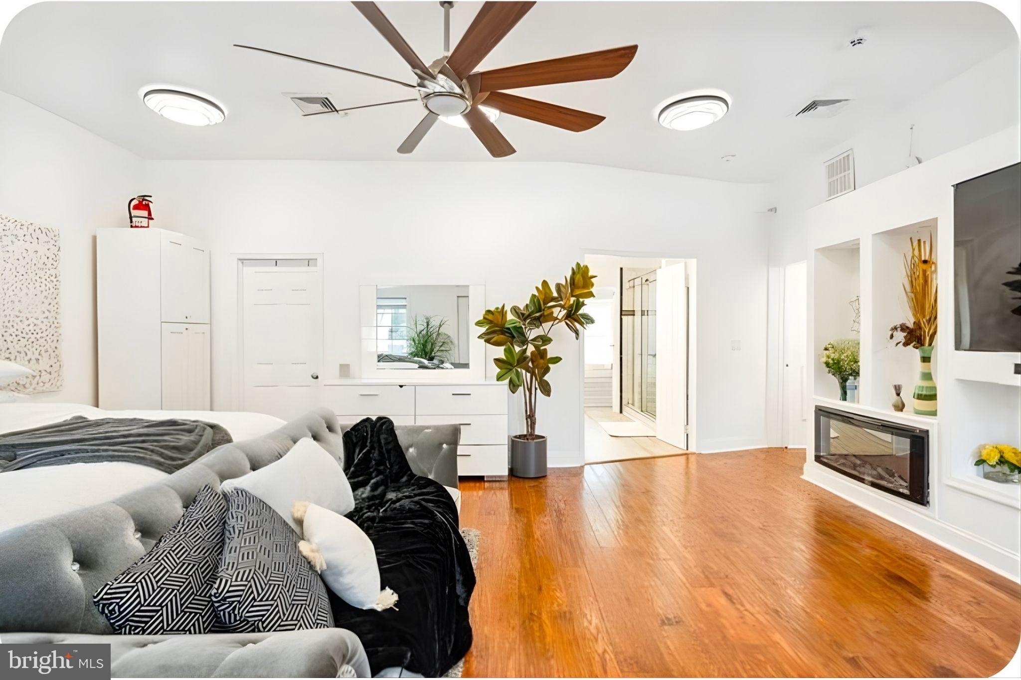 79 Gridiron Road Levittown, PA 19057 - Photo 10 of 50