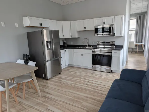 $13,400 | 300 North Union Street, Kokomo, IN 46901