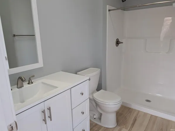 $1,720 | 300 North Union Street, Kokomo, IN 46901