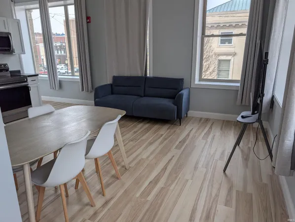 $13,400 | 300 North Union Street, Kokomo, IN 46901