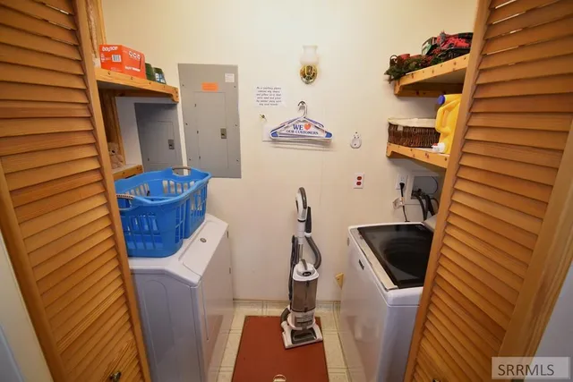 $1,999,990 | 3555 Yale Kilgore Road, Island Park, ID 83429