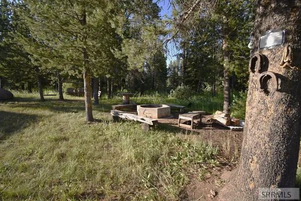 $1,999,990 | 3555 Yale Kilgore Road, Island Park, ID 83429