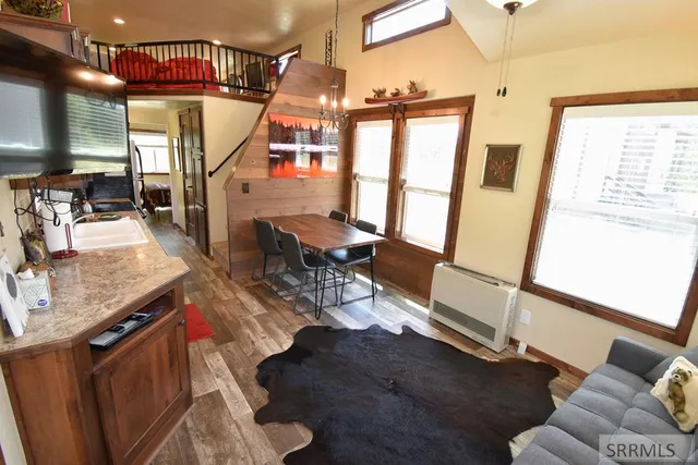 $1,999,990 | 3555 Yale Kilgore Road, Island Park, ID 83429