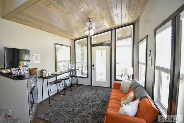 $1,999,990 | 3555 Yale Kilgore Road, Island Park, ID 83429