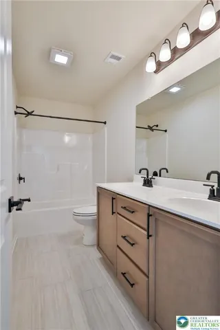 $729,900 | 353 Abby Road, Unit LOT 40, Macungie, PA 18062