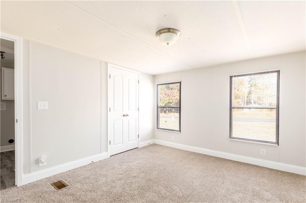 3535 Rhonda Drive Trinity, NC 27370 - Photo 9 of 21