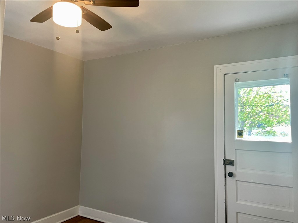 1496 Sherbrook Road South Euclid, OH 44121 - Photo 10 of 28