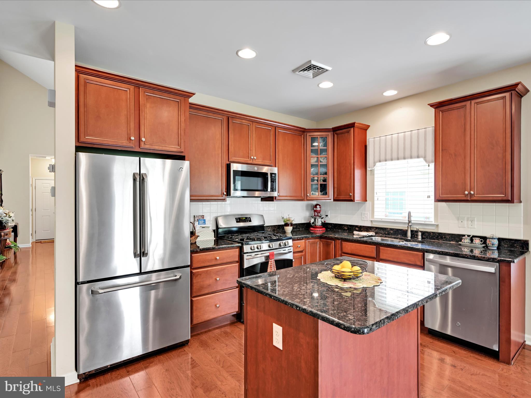 1612 Parvin Road Lancaster, PA 17601 - Photo 9 of 28 Kitchen