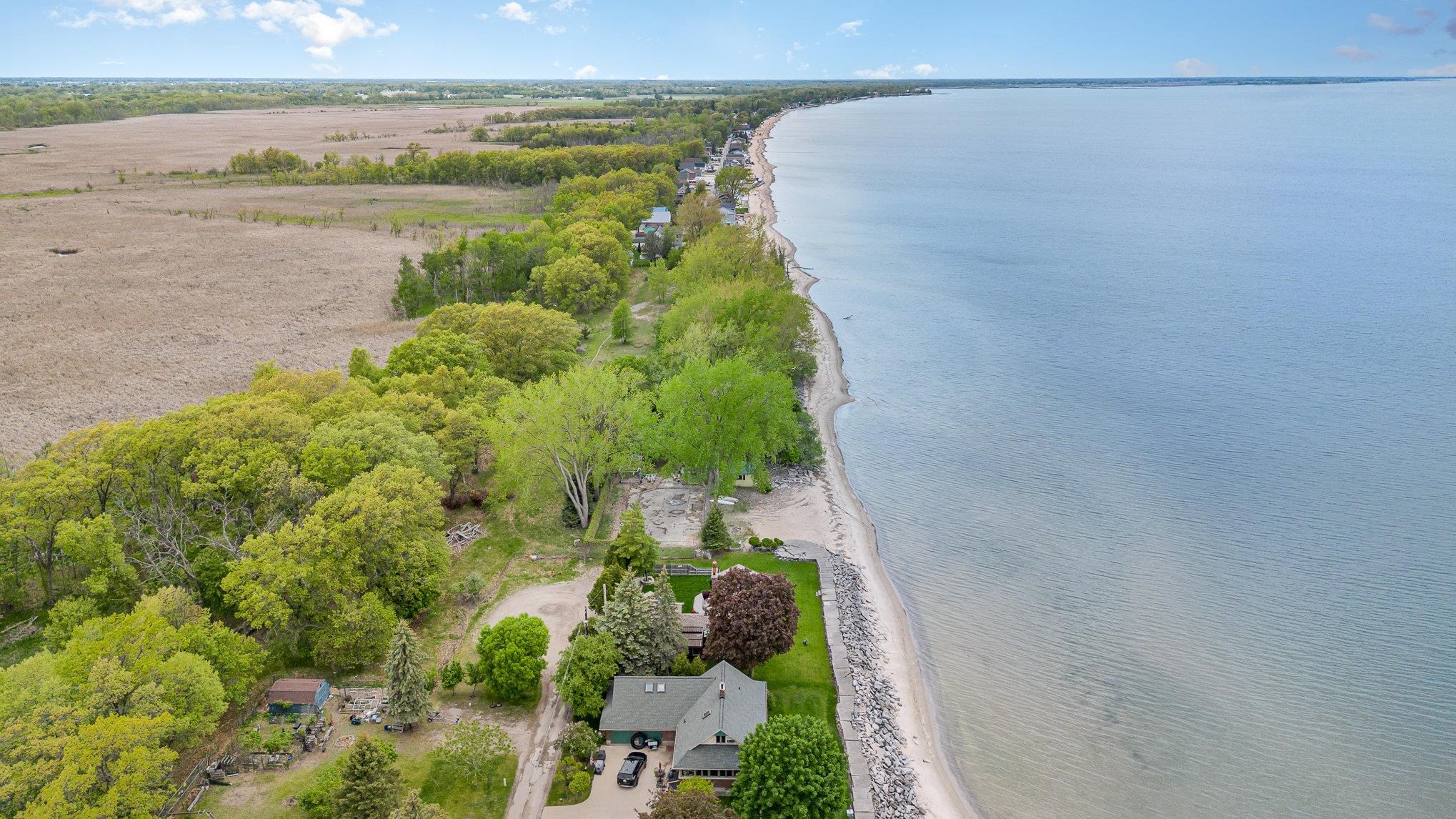 430 Ricoma Beach Road Bay City, MI 48706 - Photo 15 of 20
