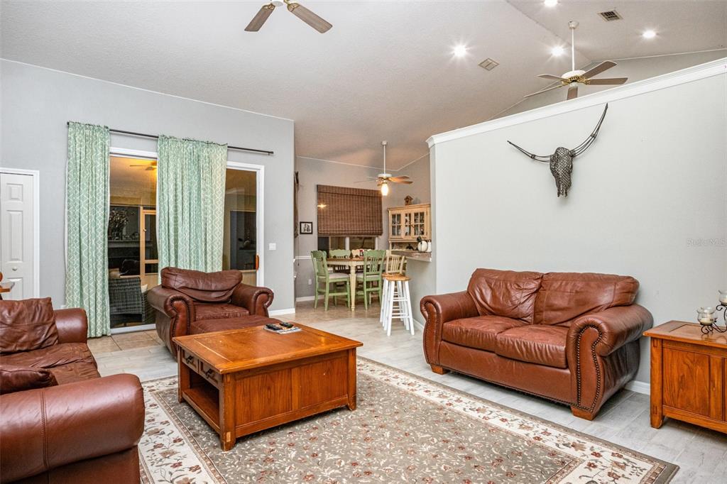 1045 State Rte 415 New Smyrna Beach, FL 32168 - Photo 9 of 30