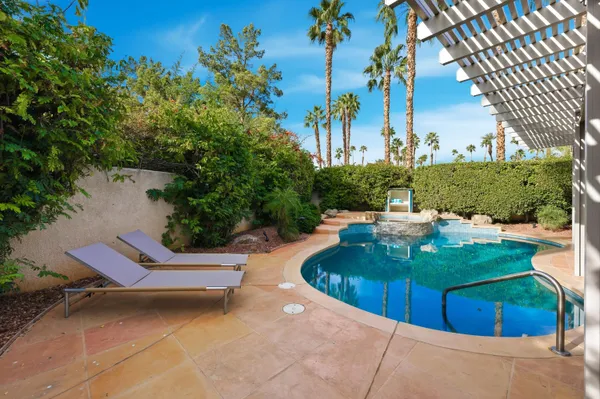 $6,000 | 32 Santa Ynez, Rancho Mirage, CA 92270