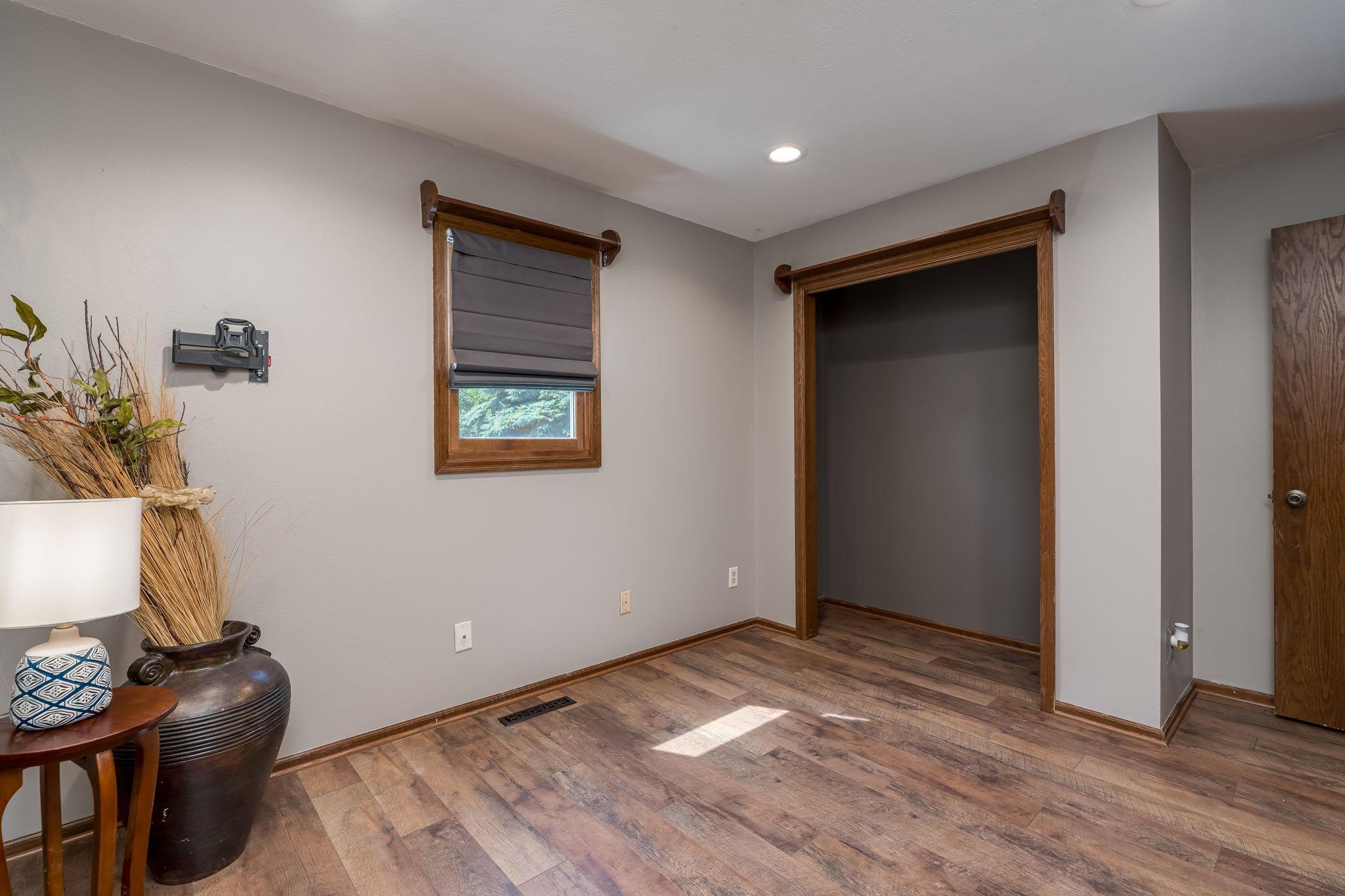 432 3rd Avenue Pemberton, MN 56078 - Photo 27 of 41