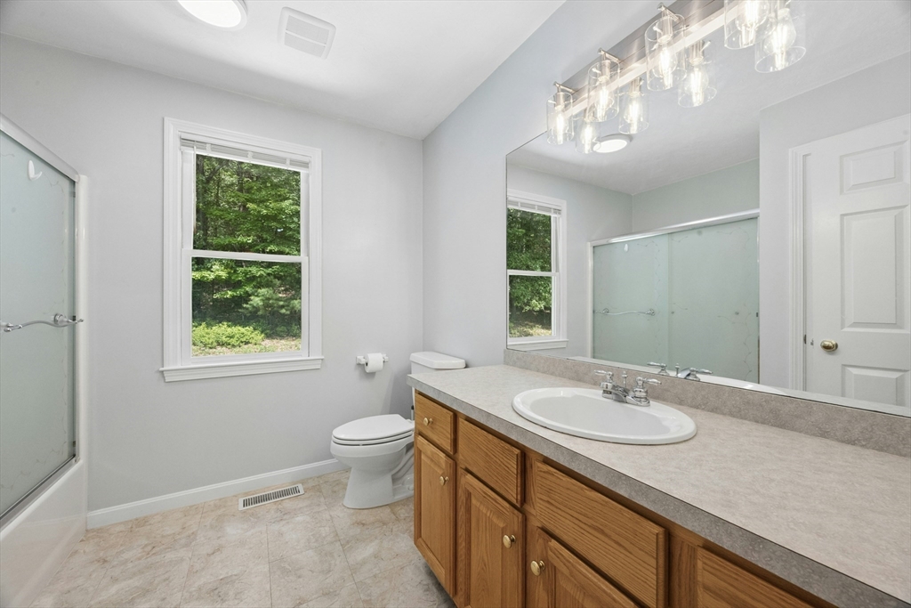 117 Summer Road Boxborough, MA 01719 - Photo 17 of 34