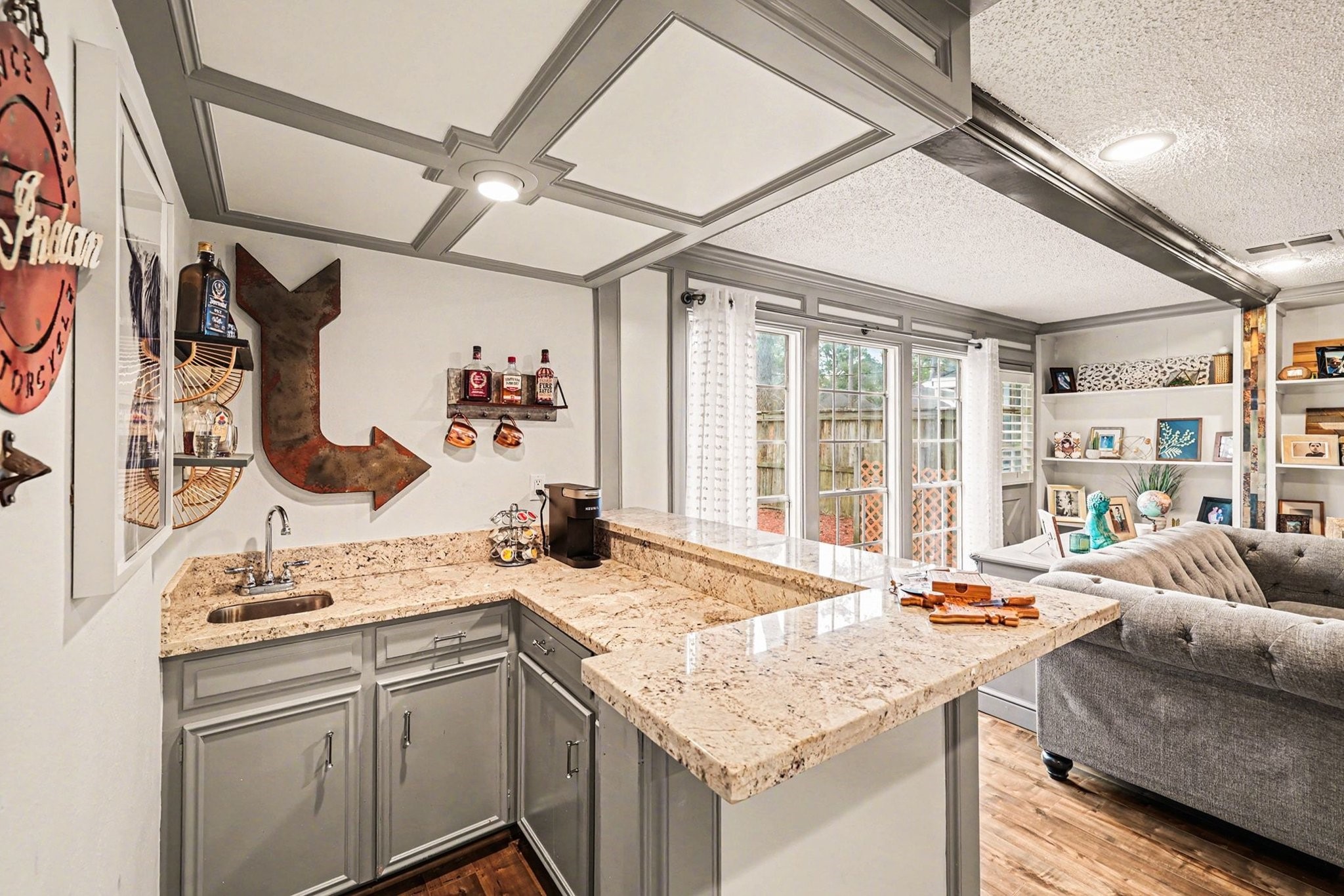 9530 Arcade Drive Spring, TX 77379 - Photo 16 of 37 Closer look at the amazing wet bar.