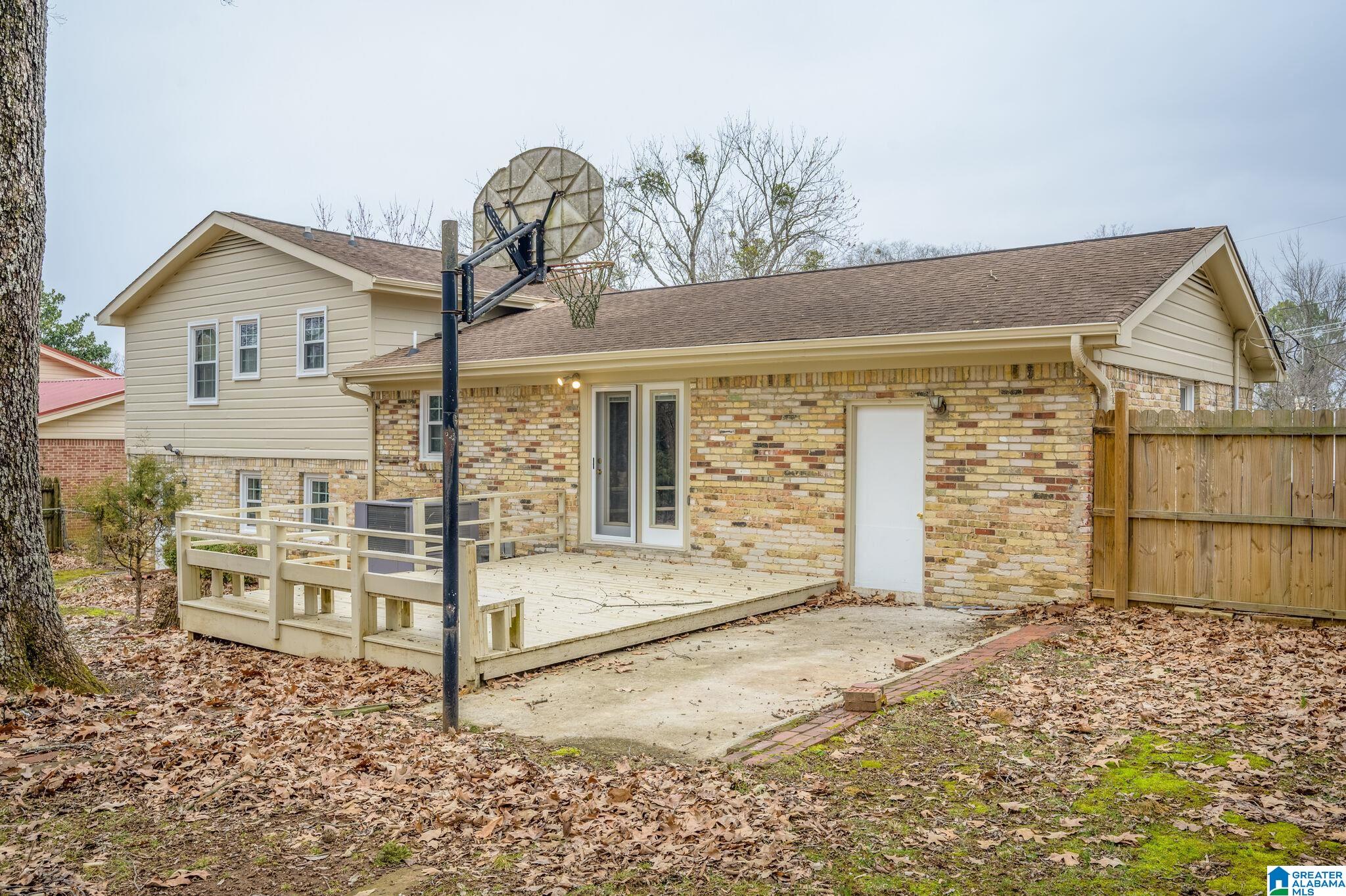 305 Rosemont Road Southeast Huntsville, AL 35803 - Photo 31 of 34