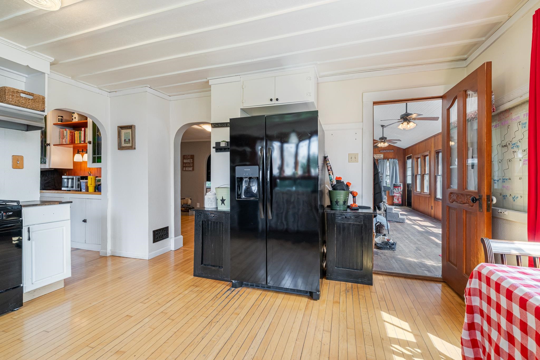 210 South 4th Street Winneconne, WI 54986 - Photo 11 of 46