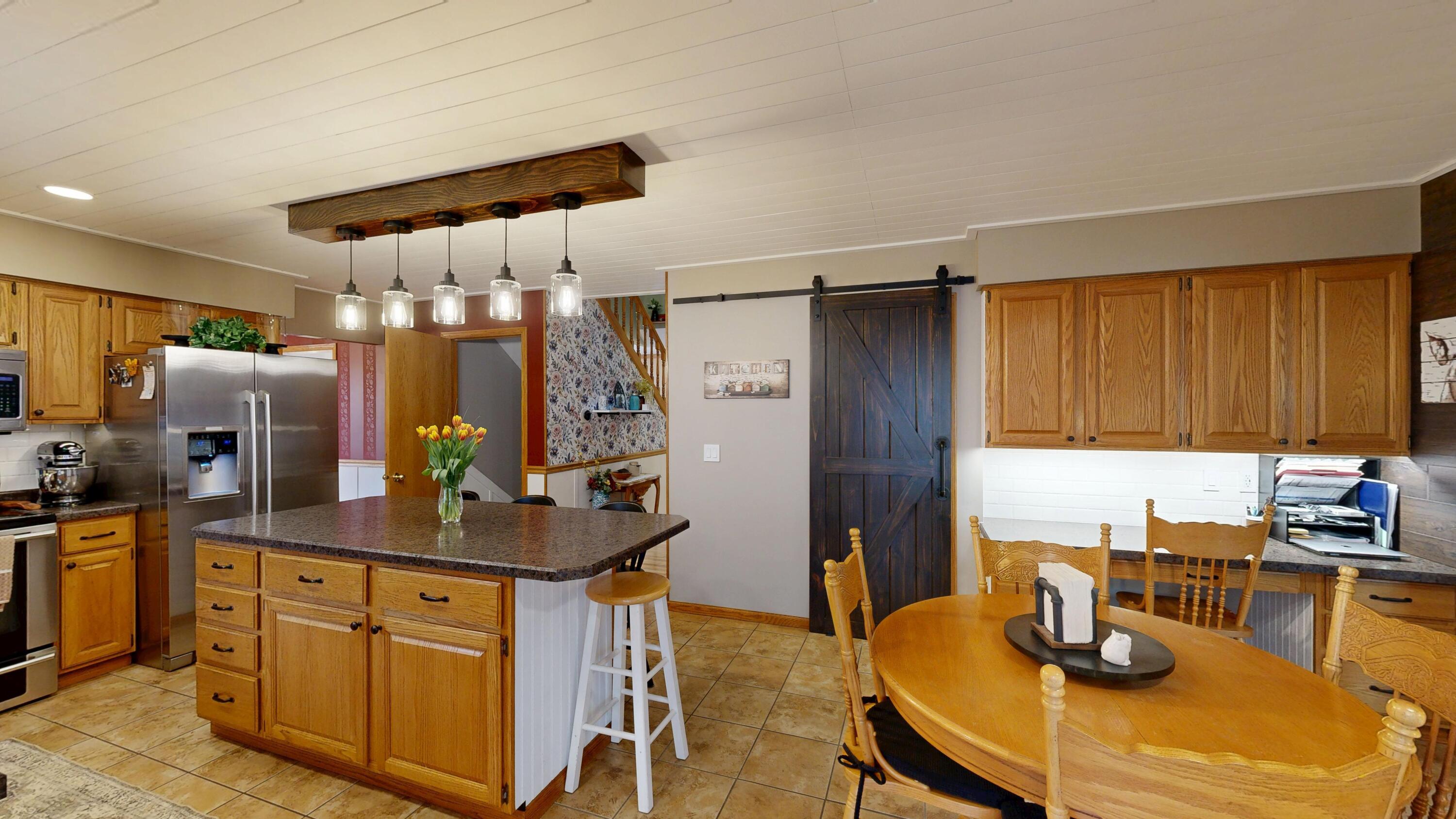 1333 Ridgewood Drive Winona, MN 55987 - Photo 10 of 69 Kitchen