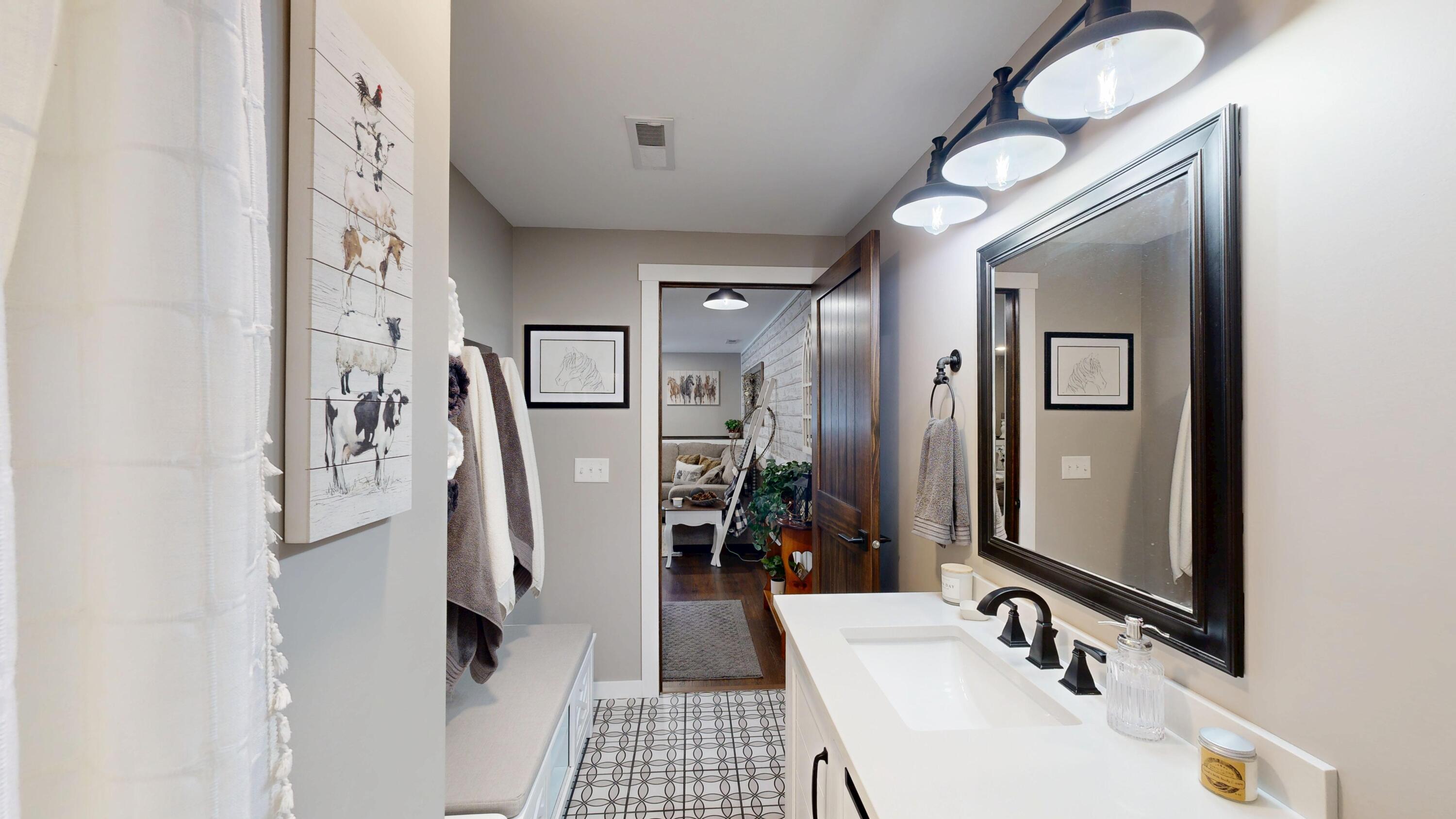 1333 Ridgewood Drive Winona, MN 55987 - Photo 31 of 69 Bathroom