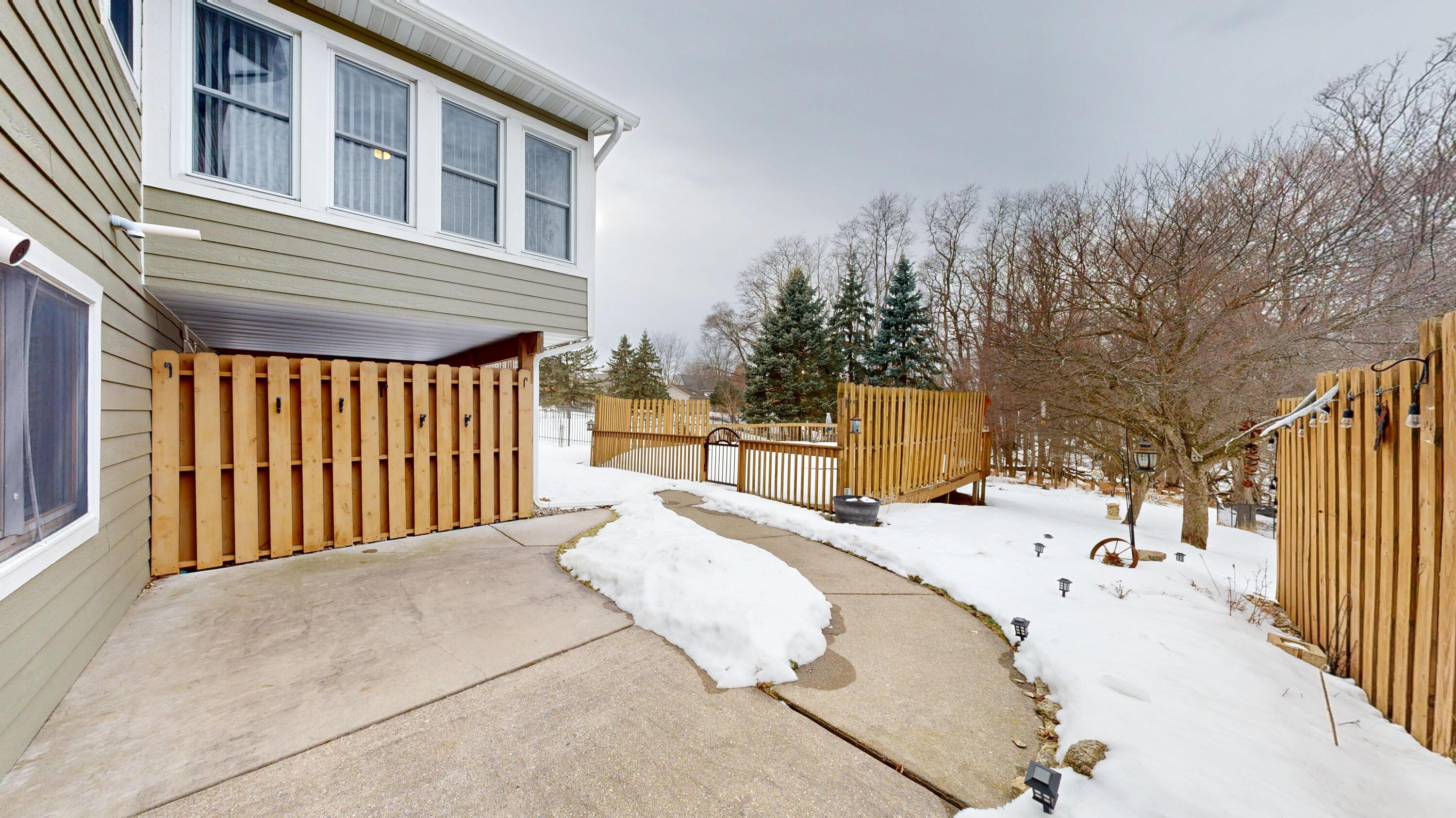 1333 Ridgewood Drive Winona, MN 55987 - Photo 56 of 69 Backyard