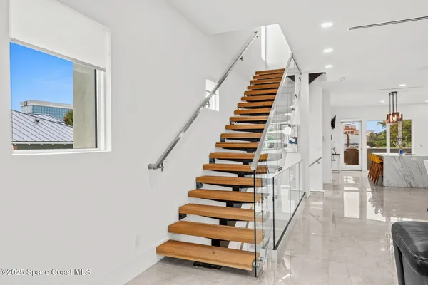 $1,795,000 | 1809 Riverview Drive, Melbourne, FL 32901