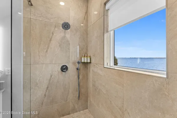 $1,795,000 | 1809 Riverview Drive, Melbourne, FL 32901