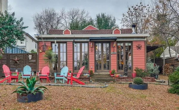 $3,300 | 9235 East Lake Highlands Drive, Dallas, TX 75218