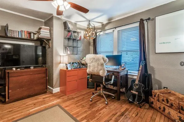 $3,300 | 9235 East Lake Highlands Drive, Dallas, TX 75218