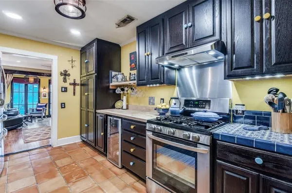 $3,300 | 9235 East Lake Highlands Drive, Dallas, TX 75218