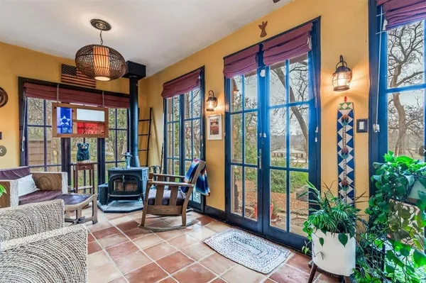 $3,300 | 9235 East Lake Highlands Drive, Dallas, TX 75218