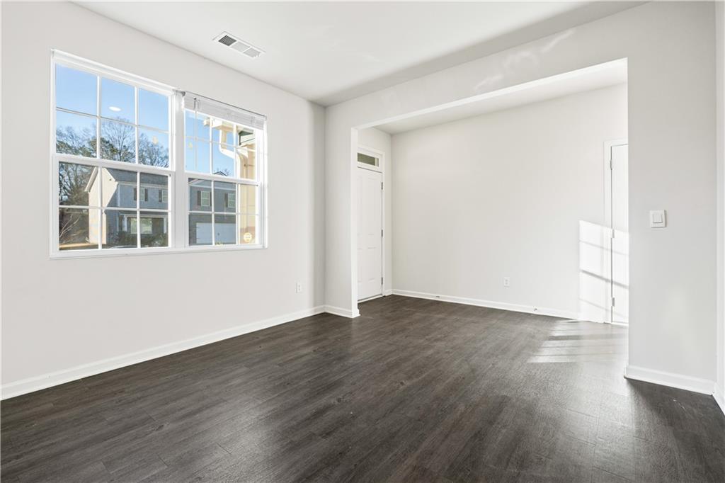 196 Embry Boulevard Pendergrass, GA 30567 - Photo 5 of 36