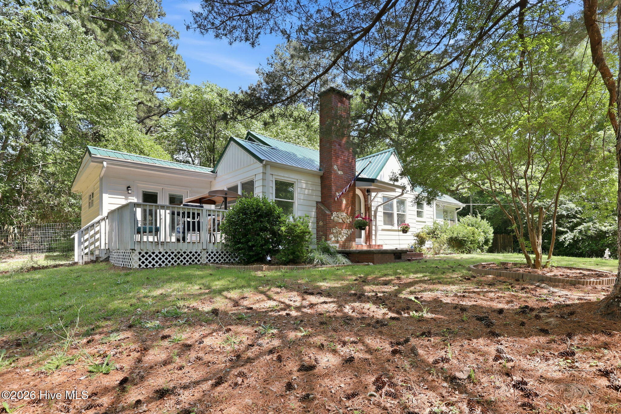 106 Isley Street Carthage, NC 28327 - Photo 3 of 58 45-web-or-mls-IMG_4103